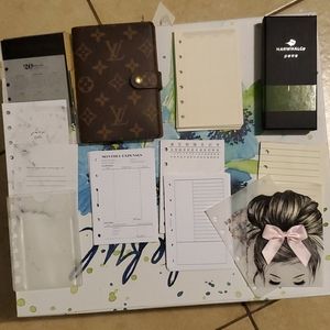 Louis vuitton PM agenda & supplies